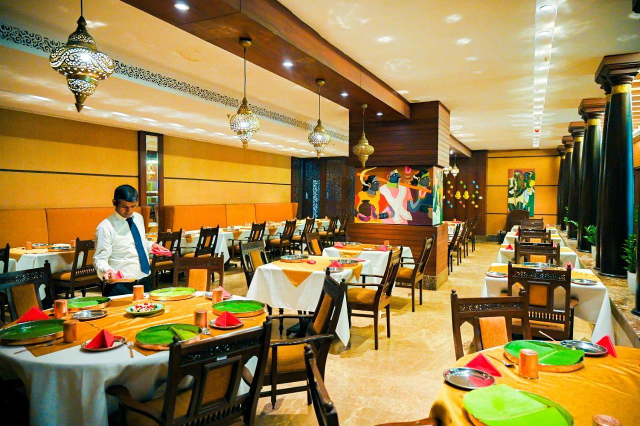 Katriya Hotel&Tower Hyderabad Exterior foto
